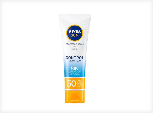 Nivea Sun Protector Solar Facial Control De Brillo